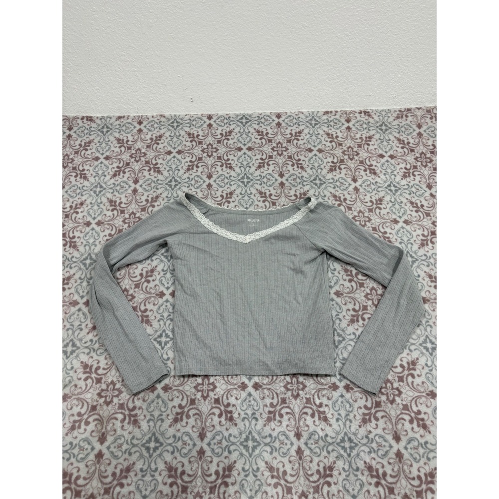 Hollister Grey Ribbed Pointelle Lace Trim V-Neck Long Sleeve Top Medium